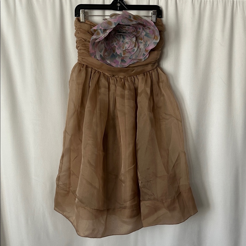 Cynthia Rowley NWT Camel Floral Strapless Mini Dress **Size 6** 🌸🌸 - Picture 2 of 6